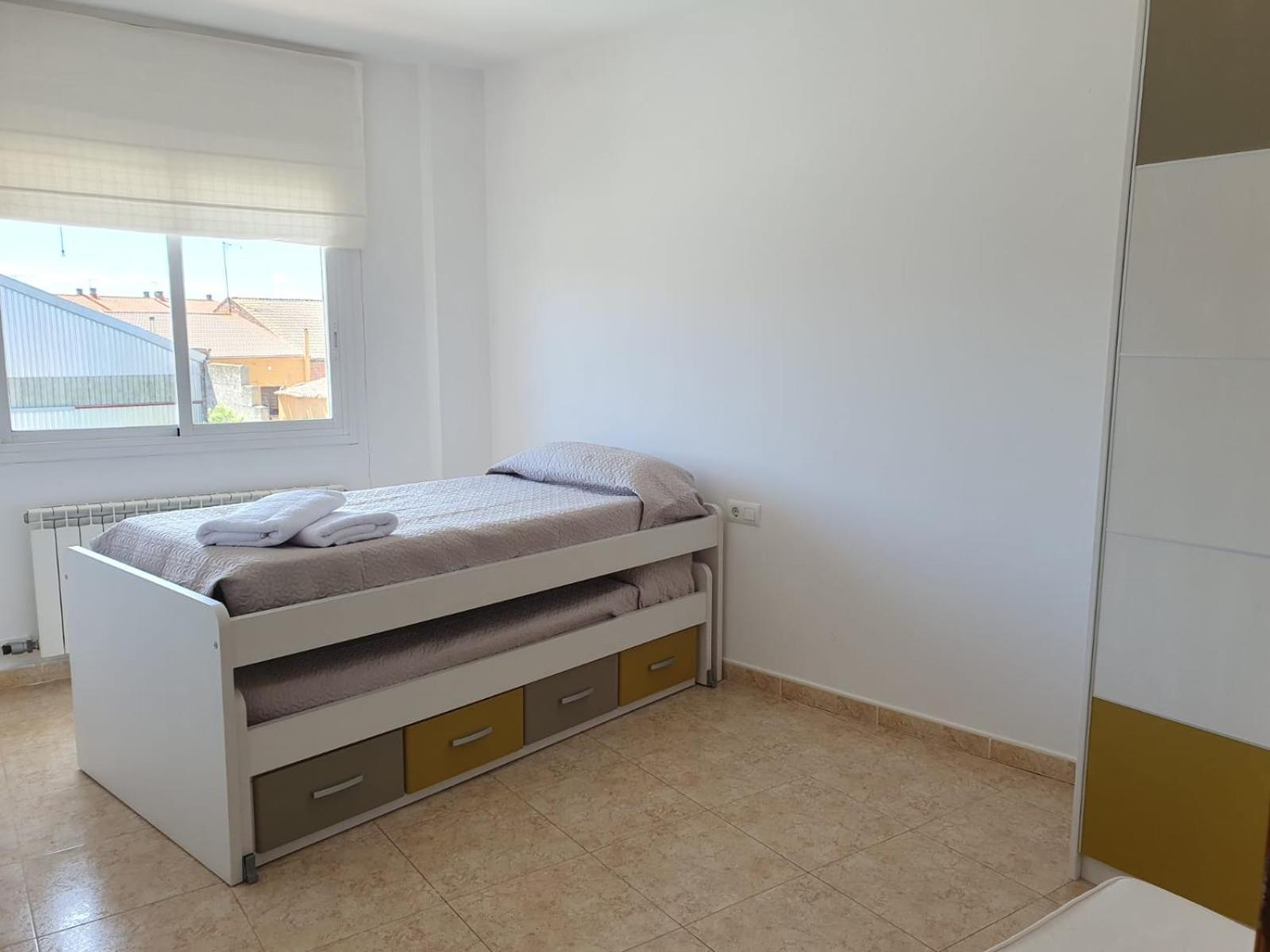 Lo Piset Del Pla Appartement Linyola Buitenkant foto